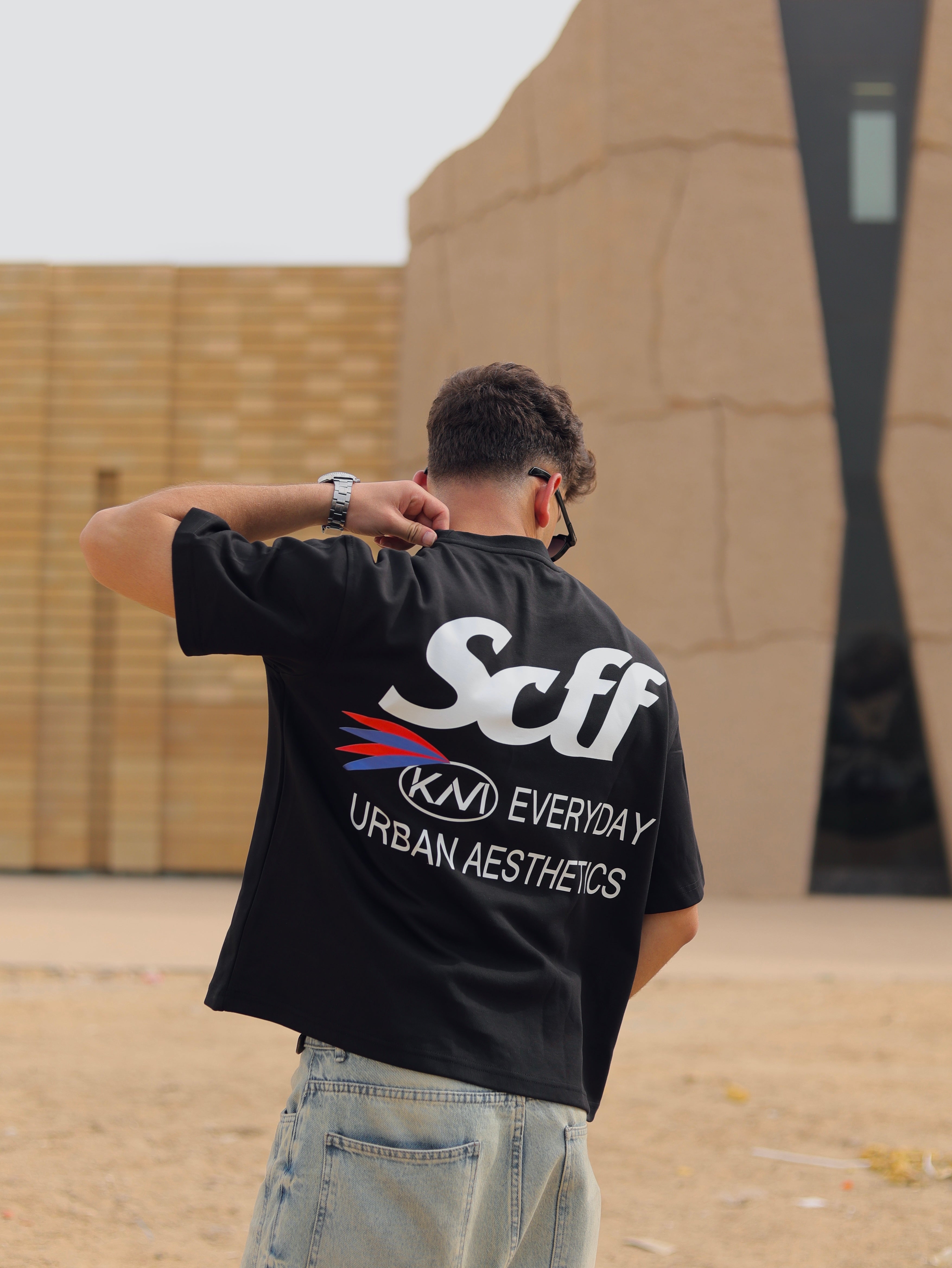 Boxy-fit T shirt Black